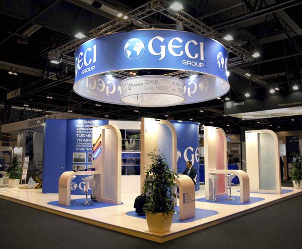 stand-geci-miniatura Stands para ferias y eventos L